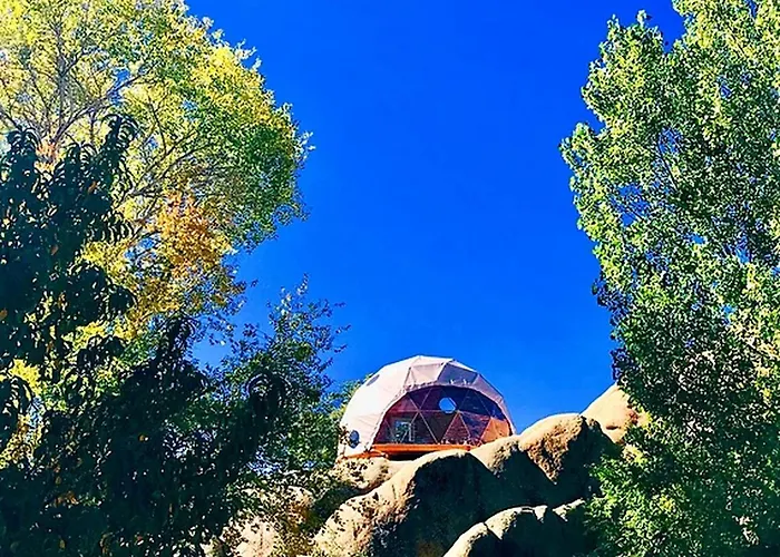 Rejuvenating Tree House Getaway With Pool Access In Prescott, Arizona Dom wakacyjny