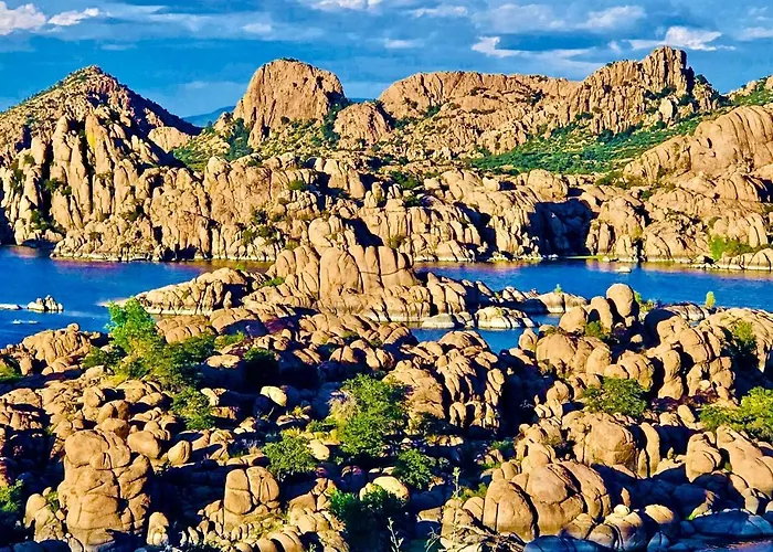 Rejuvenating Tree House Getaway With Pool Access In Prescott, Arizona Dom wakacyjny *